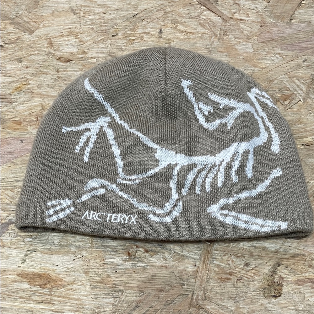 Arc'teryx Brown Beanie with White Logo